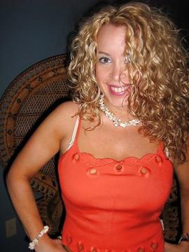 Pijpmeisje aus Noord-Holland,Niederlande