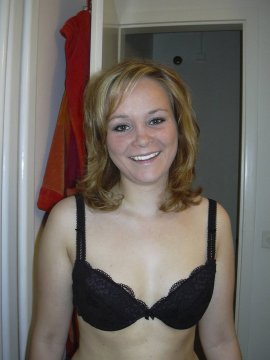 lovelatexxx578 aus Zuid-Holland,Niederlande